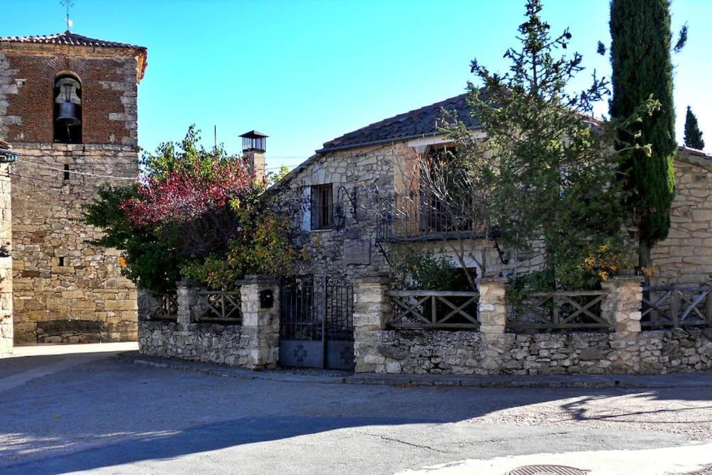 Casa Florentino Casa Centenaria Torre Val De San Pedro Exteriér fotografie